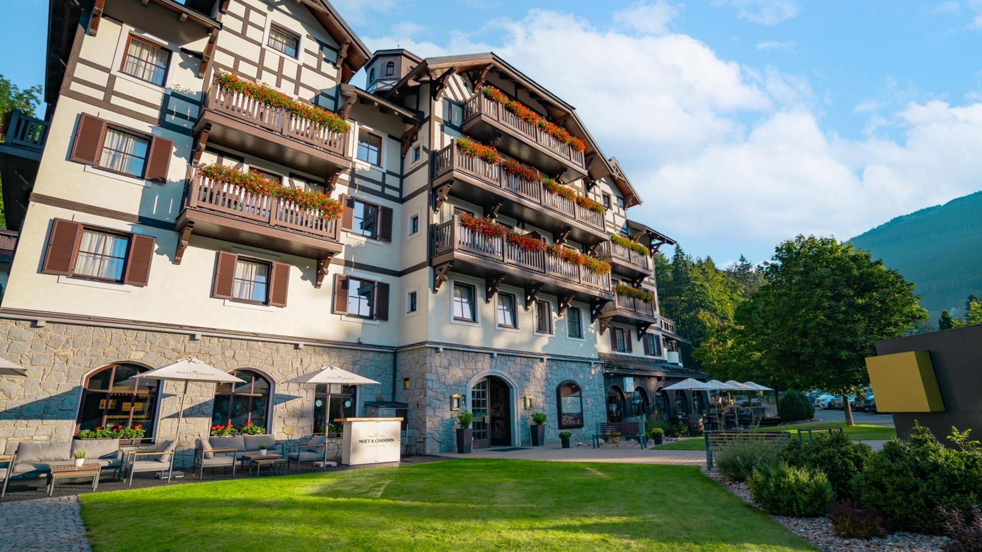Savoy Hotel Špindlerŭv Mlýn Екстериор снимка